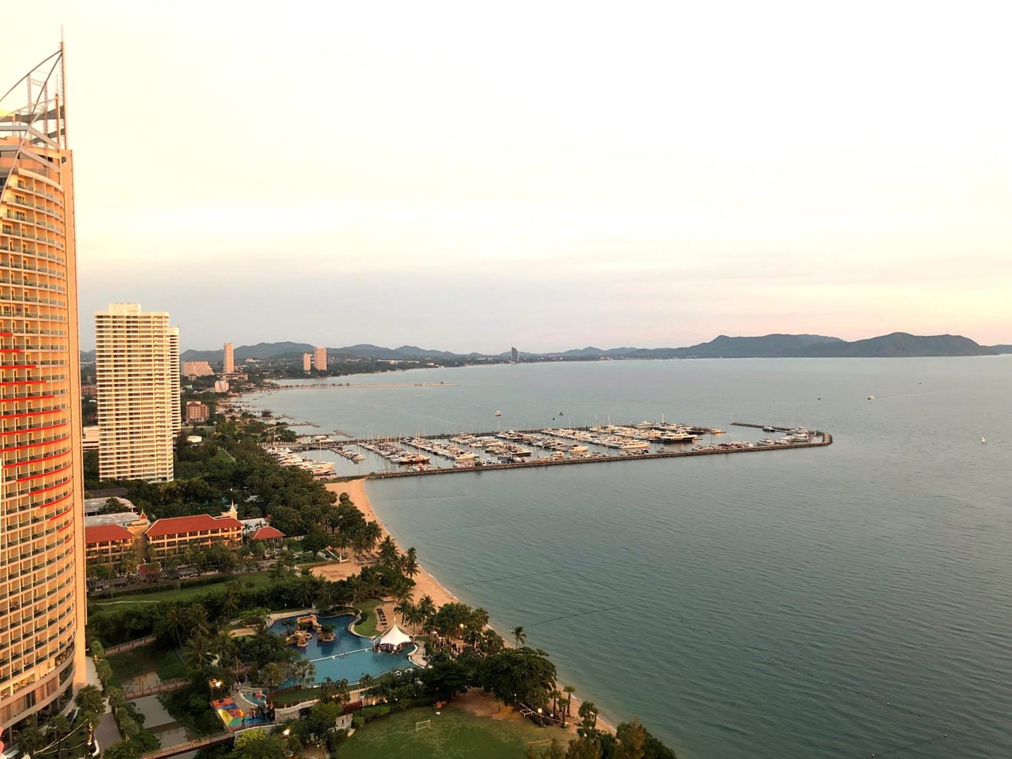 Sunshine Beach Condotel Nacsomtien Kültér fotó
