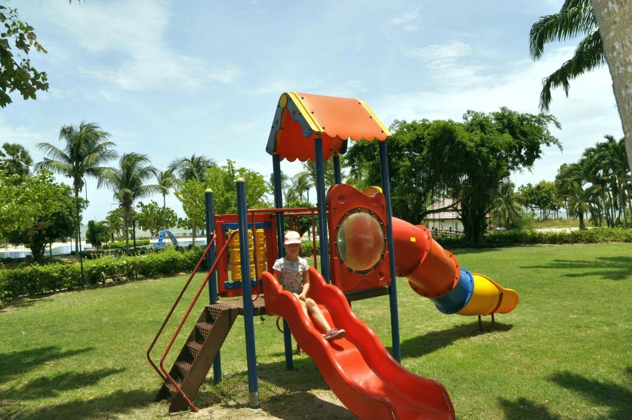 Sunshine Beach Condotel Nacsomtien Kültér fotó